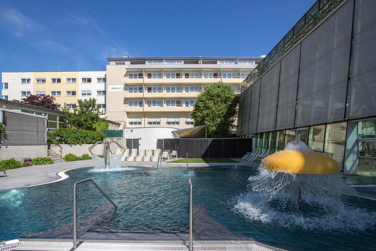 Готель Badener Hof Екстер'єр фото
